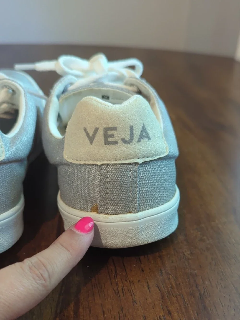 Veja Sneakers Silver White size 7